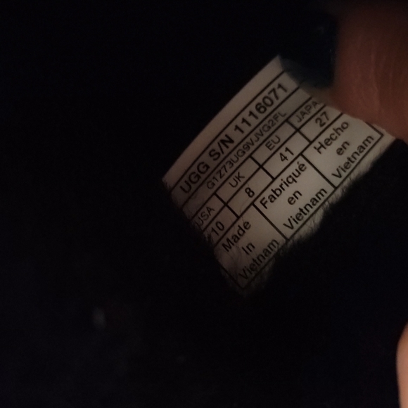 Ugg Slippers - Picture 3 of 5